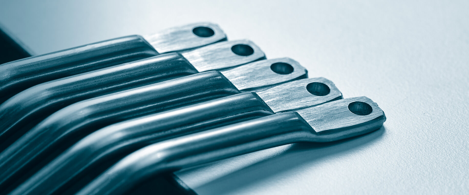 Post-processing of wire components